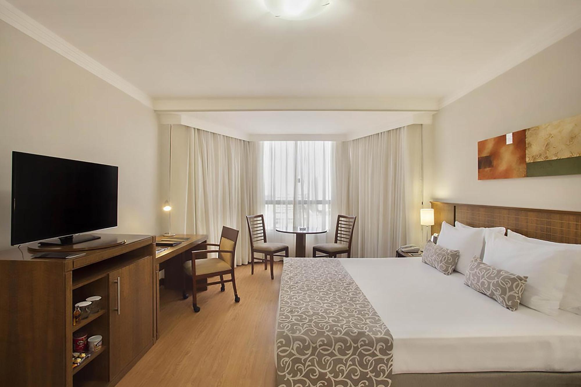 Hotel Windsor Plaza Brasília Exteriér fotografie A room at the hotel