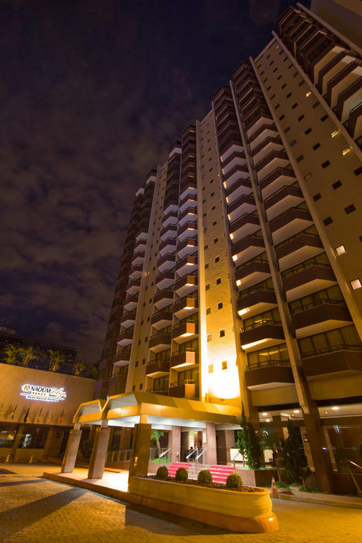 Hotel Windsor Plaza Brasília Exteriér fotografie The building at night